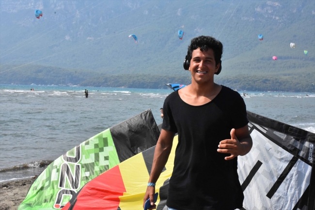 Dünyaca ünlü sörfçüler Gökova Körfezi'nde yarışacak